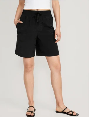 Bermudas de nailon brillantes de cintura alta negras talla S Old Navy para mujer nuevas con etiquetas Foto 1 de 4