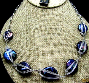 HONORA STERLING SILVER CAGED COIN PURPLE IRIDESCENT 20MM COIN PEARL NECKLACE NIB - Picture 1 of 17