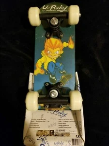 U Punky Group 16.5" Victory Skateboard from FAO Schwarz - Picture 1 of 3
