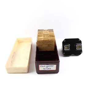 Sawyers View Master vintage con custodia e 60 mulinelli - Foto 1 di 11