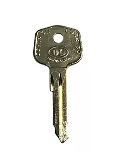 1 1960-1963 Mercedes 190SL Automotive MR63E YM4 M1161B MB3 YM4R MB11 Key Blank - Picture 1 of 11