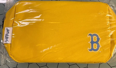 Sealed Boston Red Sox Jet Blue Fanny Pack Belt Bag Promo 4/14/23 Cover