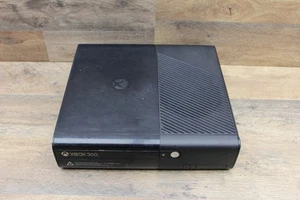 Microsoft Xbox 360 E ** CONSOLE ONLY** 500GB Model 1538 Black Tested & Working - Picture 1 of 5