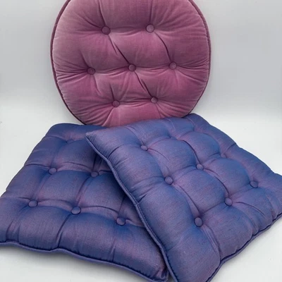 Lote de 3 cojines de almohada acanalados púrpura, rosa Hollywood Glam MCM USADOS EN EXCELENTE ESTADO Foto 1 de 4