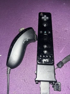 Telecomando Wii RVL-003 OEM con Nunchuck RVL-004 Motion Plus adattatore RVL-026 senza cover - Foto 1 di 2