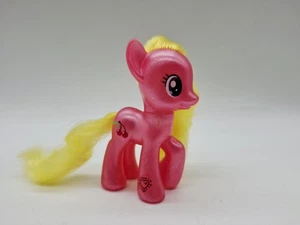 My Little Pony G4 Brushable Pearlized Cherry Berry FIM MLP  - Bild 1 von 7