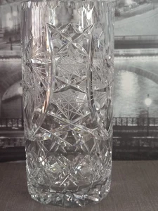 Alte Bleikristallvase aufwendig beschliffene Kreuz Motive 25,5cm Gewicht 2,5kg - Bild 1 von 6