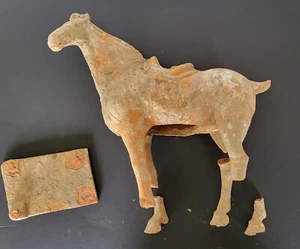 Chinese Tang Dynasty-Style Terra Cotta Horse Figurine, 11" tall, damaged - Picture 1 of 7