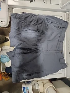 Duluth Trading Shorts Mens XL Blue Flex Dry On The Fly Cargo Pockets Hiking 7” - Picture 1 of 3