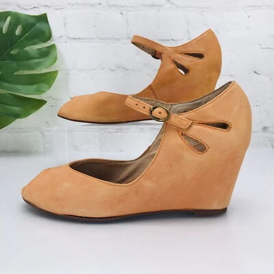Jeffrey Campbell Havana Regina Wedges Womens Size 7.5 Peep Toe Orange Leather - Image 1 of 4
