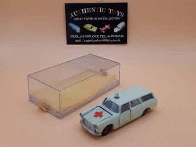 JOUET ANCIEN MAJORETTE PEUGEOT 404 U AMBULANCE VERT D'EAU N°206 + BOITE - Photo 1/4
