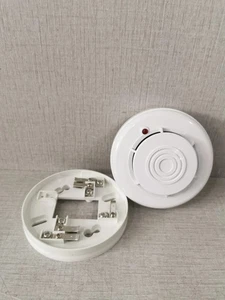 SHIELD SD1000 SERIE OPTISCHER RAUCHMELDER 16-32VDC 10-100mA MAX - NEU ohne Karton - Bild 1 von 8