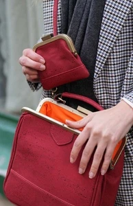 New Laflore Paris Cork Coin Pouch Red Brass Hardware - Picture 1 of 7