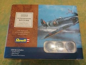 M&S Revell 1:72 Supermarine Spitfire Mk1a Model Kit 70° Anniversario Ed Nuovo con scatola - Foto 1 di 3