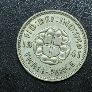 1941 Great Britain 3 Pence .500 Fine Silver KM#848 - Picture 1 of 2