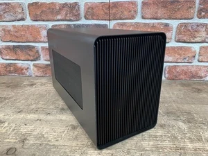 Razer Core X eGPU External Graphics Card Enclosure Thunderbolt 3 Black 652982 - Afbeelding 1 van 4