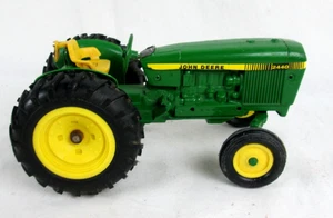 John Deere 2440 ERTL 1/16 Utility Tractor 8" Farm Toy Die-Cast - Picture 1 of 12