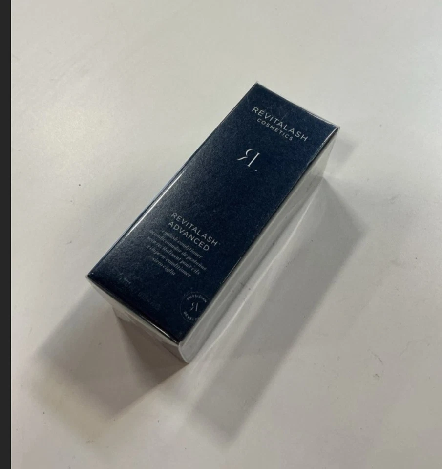 Suero acondicionador de pestañas avanzado Revitalash 1 ml/.034 fl oz SELLADO Foto 1 de 1