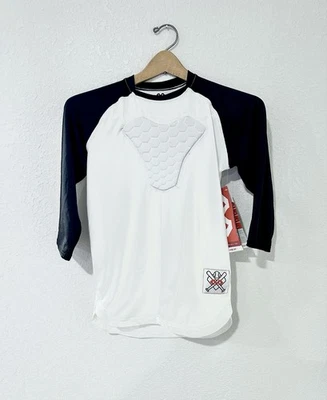 NUEVO CON ETIQUETAS Camisa McDavid Youth Hex Pad Sternum Raglan Manga 3/4 Negra Blanca XL Foto 1 de 4
