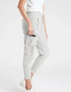Athleta hellgraue Damen Jogginghose Trainingshose Cargo Taschen Größe 8 - Bild 1 von 7