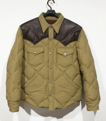 Jaqueta de couro genuíno tamanho M com jugo de couro, cor cana-de-açúcar - Imagem 1 de 4