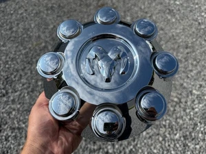 DODGE RAM 2500 3500 OEM WHEEL CENTER CAP CHROME 52121450AB 2003-2007 METAL TABS - Picture 1 of 4