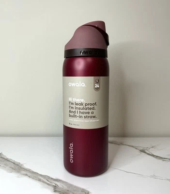 Botella de agua Owala POINSETTIA 32 oz FreeSip, rojo metálico edición navideña NUEVO Foto 1 de 4