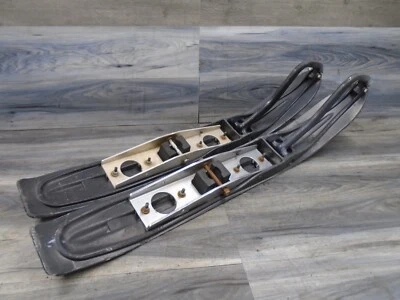 2001 01 SKI DOO Summit 800 X esquís de esquí de bucle Skag Carbide Runner plástico negro OEM Foto 1 de 4