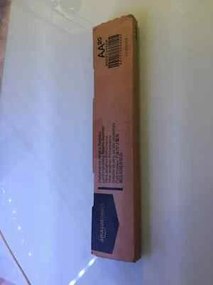 20 x AA Amazon Basics Performance Alkaline Batteries Exp 2028 Great Value 1.5v - Image 1 of 4