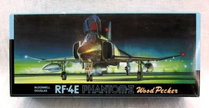 Vintage 1986 Fujimi McDonnell Douglas RF-4E Phantom II Wood Pecker 1:72 Modell - Bild 1 von 3