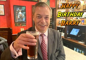 Nigel Farage Brexit Party vote Leave pint PERSONALISED HAPPY BIRTHDAY ART CARD - Picture 1 of 8