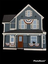 Cat's Meow Village Americana House 2005 Main Street On The Square Flag Signed