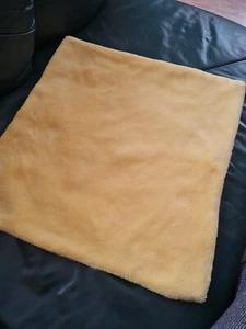 Kissenbezug 40x40 gelb Plüsch - unbenutzt - Bild 1 von 2