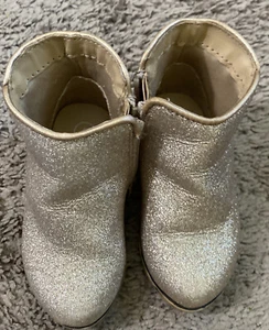 Cat And Jack Girl’s Gold Glitter Sparkle Ankle Booties Size 5 - Picture 1 of 6