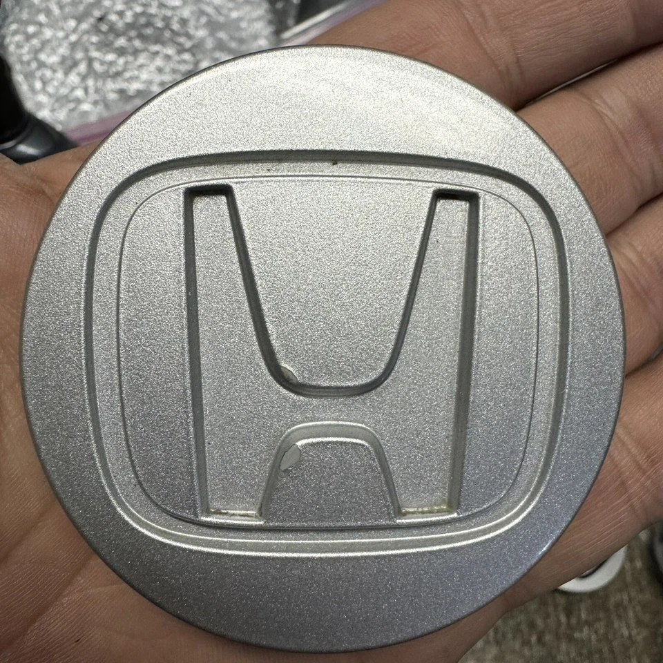 Cubierta de tapa central HONDA RIDGELINE ELEMENT ACCORD CIVIC p/n 44732-SJC-A500 Foto 1 de 3
