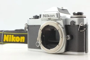 Video [Casi COMO NUEVO/El medidor funciona] Cuerpo de cámara fotográfica Nikon FE plateada SLR de JAPÓN - Imagen 1 de 16