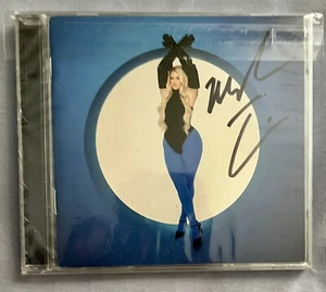 MEGHAN TRAINOR TIMELESS CD AUTOGRAPHED BOOKLET ALBUM SIGNED EPIC - Picture 1 of 7