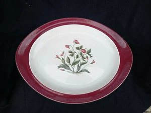 Plato/plato de carne ovalada Wedgwood MAYFIELD RUBY. Medidas 123⁄4 x 10 pulgadas. - Imagen 1 de 2