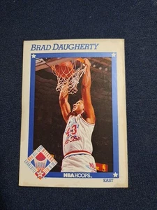 1991-92 NBA Hoops - #249 Brad Daugherty - Picture 1 of 6
