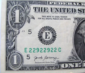 Binary-Palindrome-Radar-6 of A Kind - One Dollar Bill Serial Number 22 9 22 9 22 - Picture 1 of 10