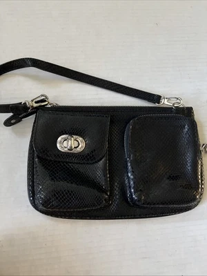 "Bolso de mano Brighton cuero negro serpiente relieve plateado ornamentado 9x 6""" Foto 1 de 4