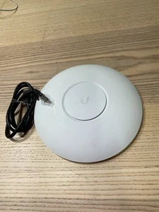 Ubiquiti UAP-AC-PRO UniFi AP AC PRO Wireless Access Point 802.3af - Picture 1 of 10