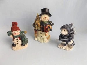 3 weihnachtliche Deko Figuren 2x Schneemann und Eisbär Polyresin ~~ NEU - Bild 1 von 2