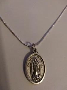 Unsere Liebe Frau von Guadalupe Medaille Halskette 925 Sterling Silber Kette + Gebetskarte - Bild 1 von 4