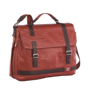 Maletín pequeño Piquadro Red Wink; apertura de correa, 1 solapa, organizado CA2373W37/AR - Imagen 1 de 1