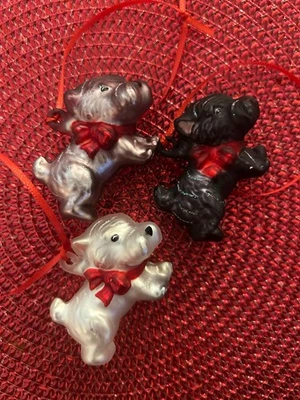 Лот из 3 винтажных стеклянных украшений для собак шотландского терьера Scottie черно-бело-серые - Изображение 1 из 4