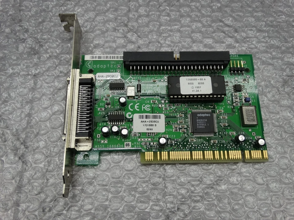 Adaptec AHA-2930CU SCSI Controller Card - Image 1 of 4