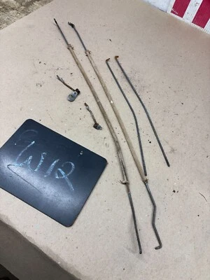 1961 1962 1963 FORD THUNDERBIRD RIGHT LEFT DOOR LATCH ROD RODS LINKAGE LATCHES O - Image 1 of 4