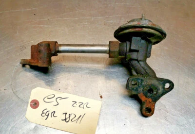 79-81 TOYOTA PICKUP CELICA CORONA EGR escape VÁLVULA DE RECIRCULAÇÃO DE GÁS FABRICANTE DE EQUIPAMENTO ORIGINAL 20R - Imagem 1 de 4