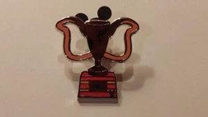 Disney Trading Pins-2017 DLR H.M.-Trophies-Dumbo - Picture 1 of 1